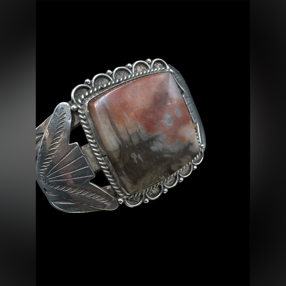 Vintage 1940s Navajo Fred Harvey Era Heavy Sterling Silver Petrified Wood Cuff - Picture 6 of 10